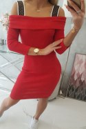 Sukienka z szerokimi ramiączkami czerwona