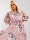 Sukienka różowa w kwiaty z paskiem plus size