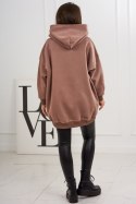 Bluza ocieplana z motywem truskawek mocca z kapturem