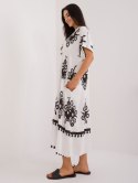 Sukienka maxi boho biało-czarna z printem oversize