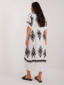 Sukienka maxi boho biało-czarna z printem oversize