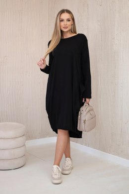 Sukienka bombka z kieszeniami czarna oversize, midi