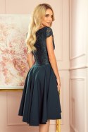 300-5 PATRICIA - sukienka z dłuższym tyłem i koronkowym dekoltem - ZIELEŃ BUTELKOWA - XL